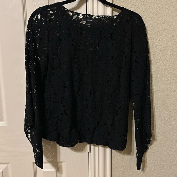 Alfani black lace long sleeves top with built in camisole size S new wit… - Picture 1 of 6